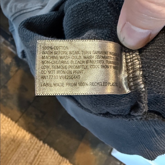 Goodfellow & Co Men's Crewneck Sweatshirt - 100% Cotton. Relaxed fit. Size L. - Picture 8 of 8